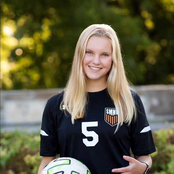 Meet your Posher, Tatum - Picture 1 of 1